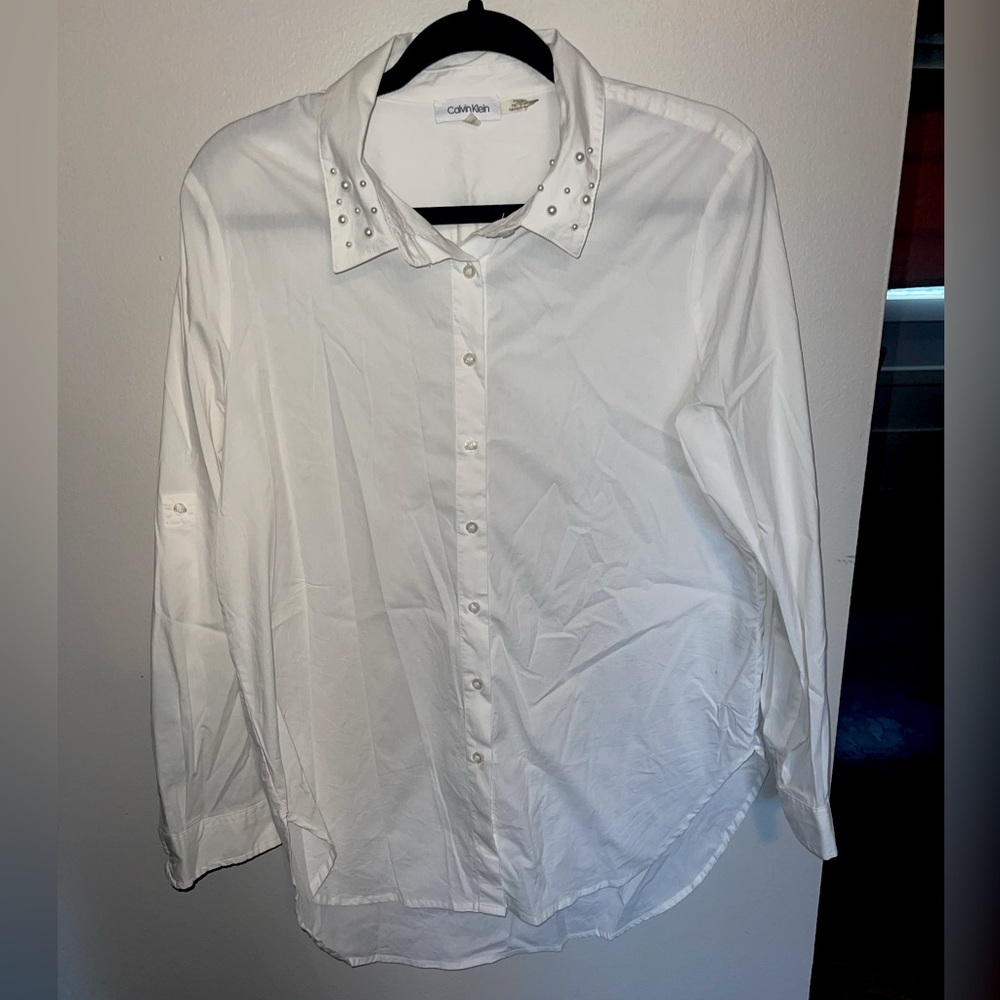 White Button up with Pearl Detail Collar